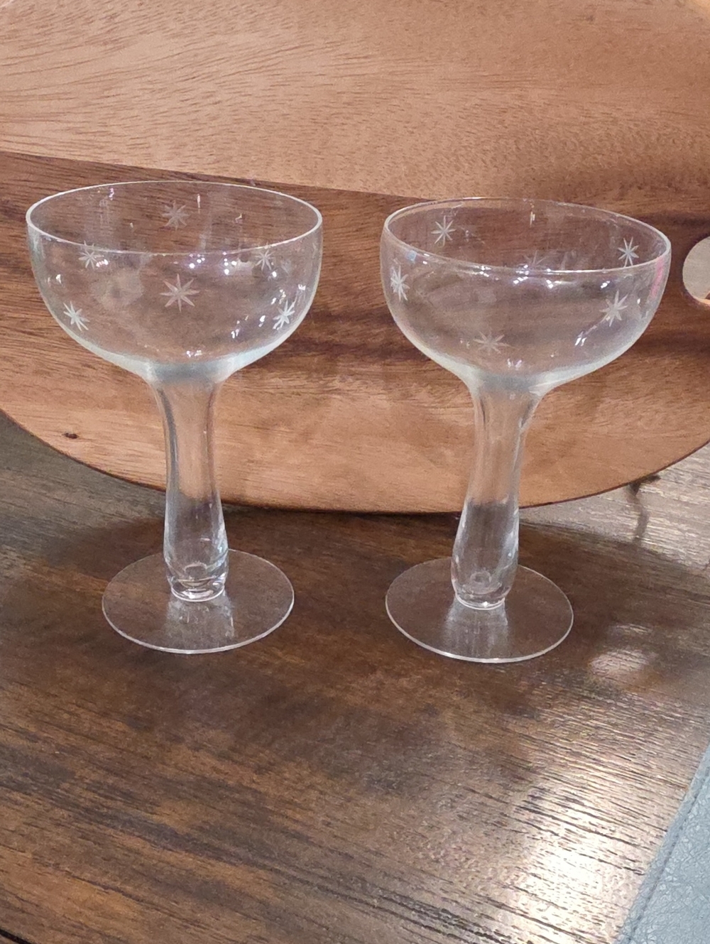 Clear Etched Star Hollow Stem Champagne Glasse - Set of 2